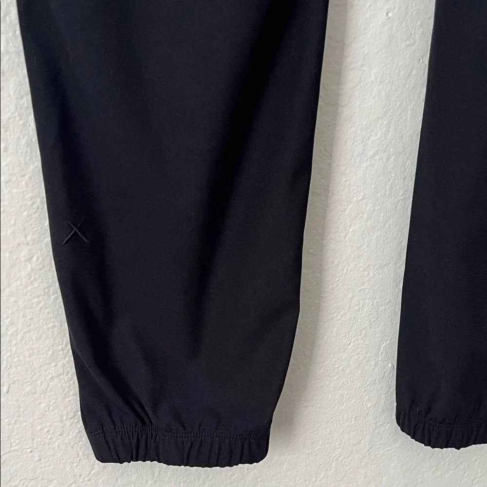 Like New! Cuts Clothing AO Five-Pocket Stretch Jogger Pants Black in Size L